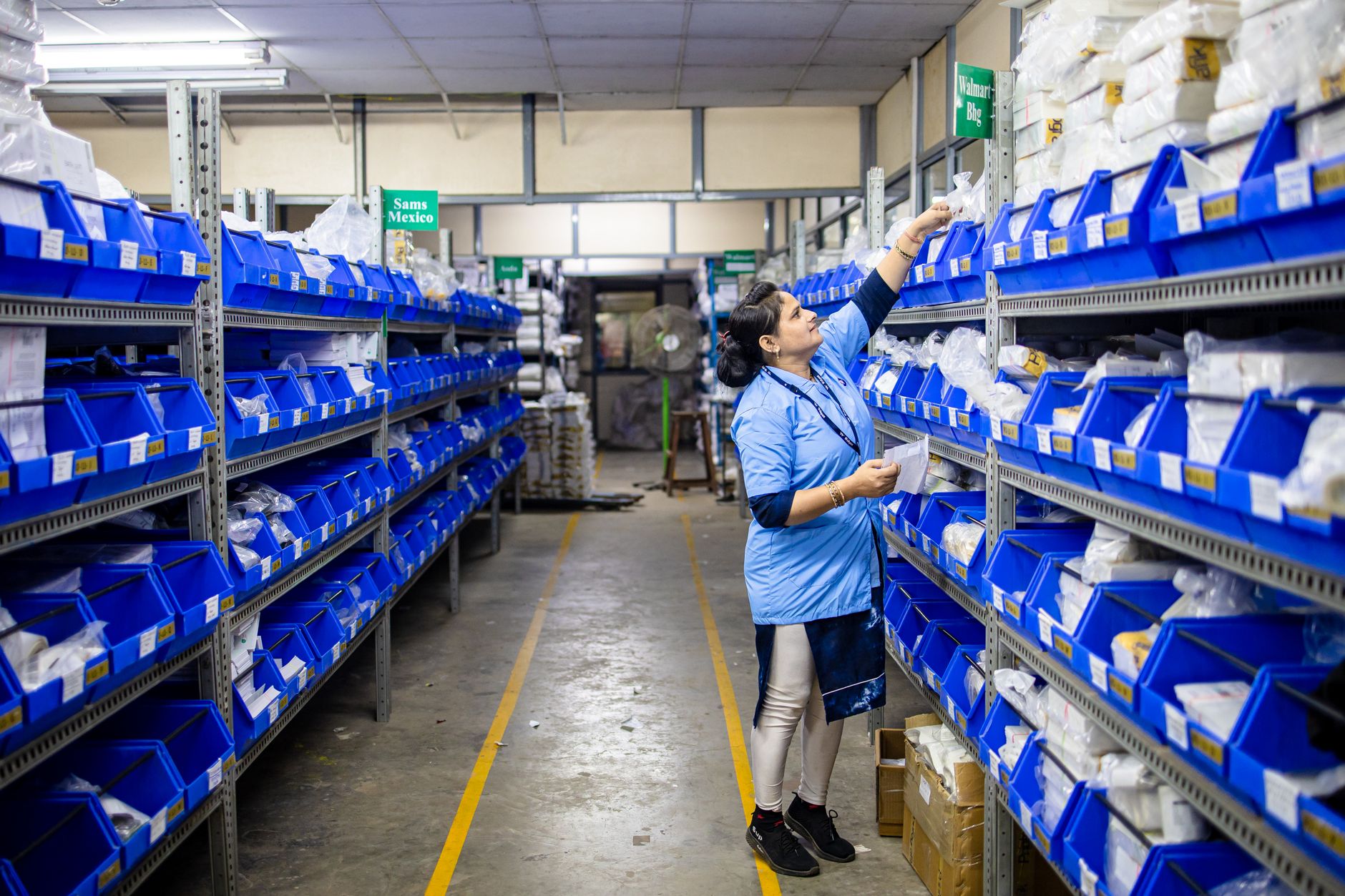 Supply Chain Transparency: Why Horizontal AI Integration Beats Vertical Stacks